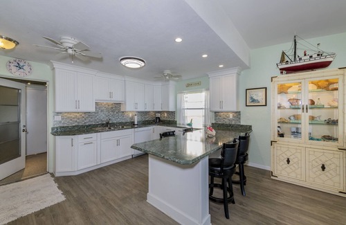 O'byrne House | Stunning Direct Oceanfront Home; Frontyard Beach; Great for a Couple or Families