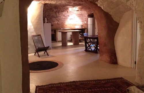 Coober Pedy House | Stunning Dugout/Cave