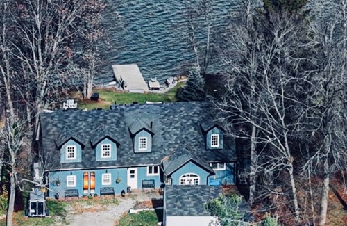 Ramara House | Stunning Family Friendly Lake House with Hot Tub