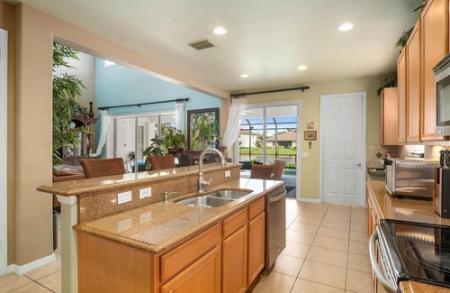 Rural Estates House | Stunning Fully Furnished LAKEVIEW POOL-SPA HOME @3200 SQ. FT. 5 BEDROOM 3.5 BATH