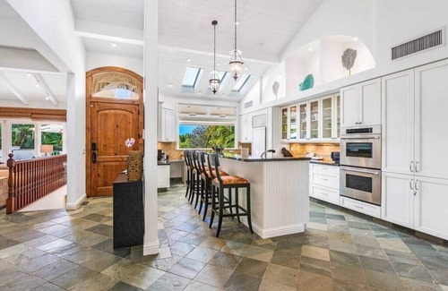 Napili House | Stunning Gated Home, Private Pool & Spa