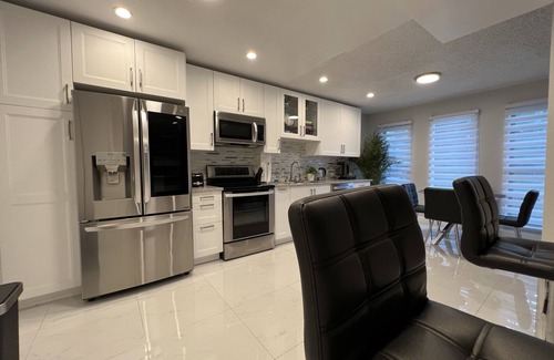 Inverrary Condo | Stunning High-End Luxury Condo in the heart of Ft Lauderdale and Miami