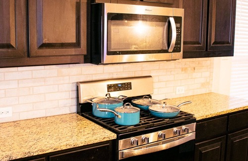 Glenn Heights House | Stunning home close to Dallas down town, private room with shared common area