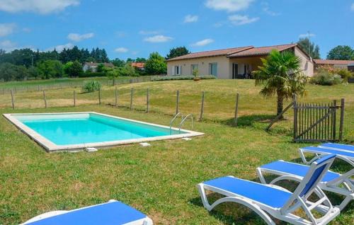 Bussiere-Badil House | Stunning Home In Bussière-Badil