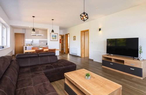 Blace House | Stunning home in Blace with WiFi