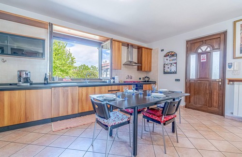Bosconero House | Stunning home in Bosconero with kitchen