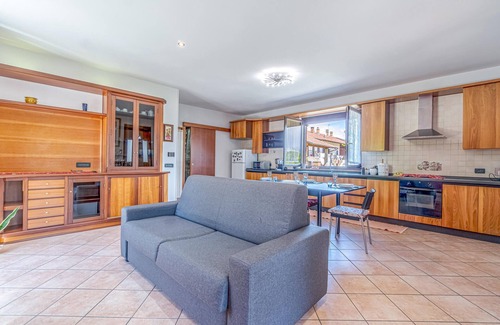 Bosconero House | Stunning home in Bosconero with kitchen
