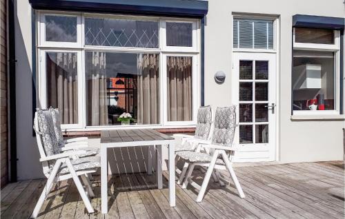 Breskens House | Stunning Home In Breskens With Wifi