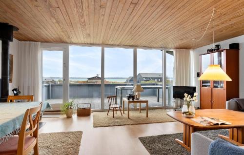 Brunsnaes House | Stunning Home In Broager