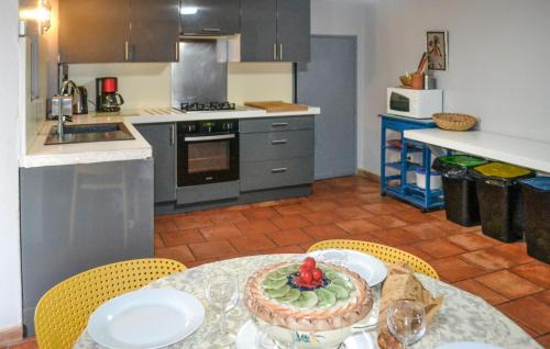 Fauroux House | Stunning Home In Fauroux With Wifi
