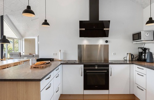 Oster Hurup House | Stunning home in Hadsund with sauna