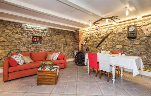 Veli Brgud House | Stunning Home In Jurdani With Wifi
