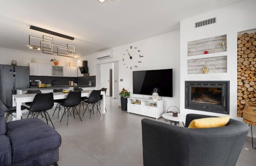 Krsan House | Stunning home in Labin