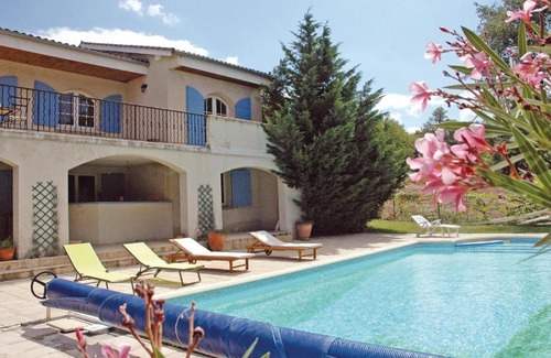 Montelimar House | Stunning home in Montlimar with WiFi, Private swimming pool and Outdoor swimming pool