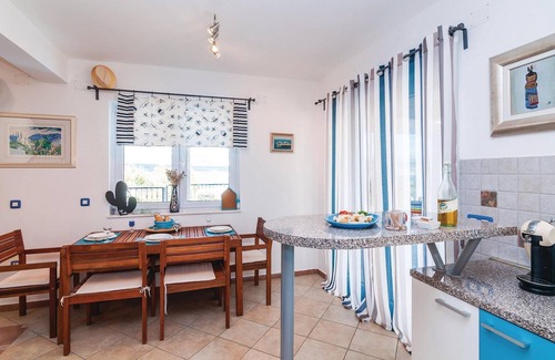 Novigrad House | Stunning home in Novigrad with WiFi