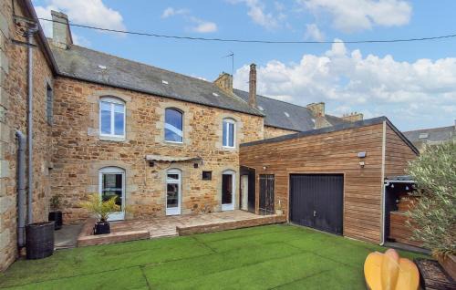 Penvenan House | Stunning Home In Penvénan With Wifi