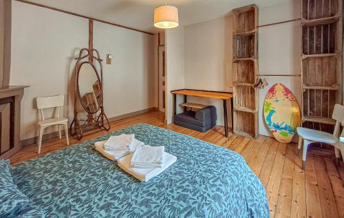 Penvenan House | Stunning Home In Penvénan With Wifi