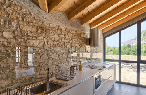 Bicici House | Stunning home in Svetvincenat