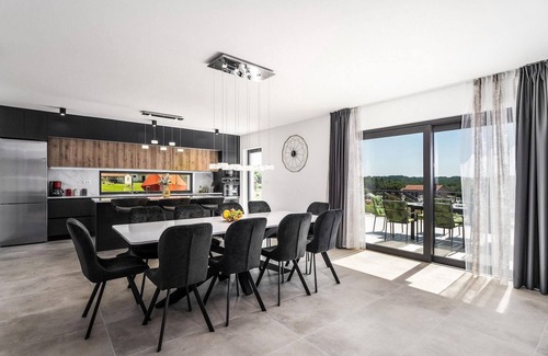 Skropeti House | Stunning home in Skropeti