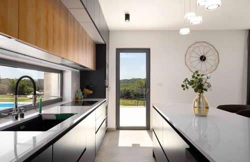 Skropeti House | Stunning home in Skropeti