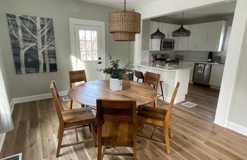 Oakley House | Stunning home in vibrant Oakley
