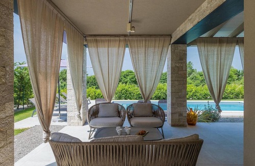Municipality of Zminj House | Stunning home in Zminj
