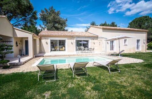 Cheval-Blanc House | Stunning house on the edge of the Luberon