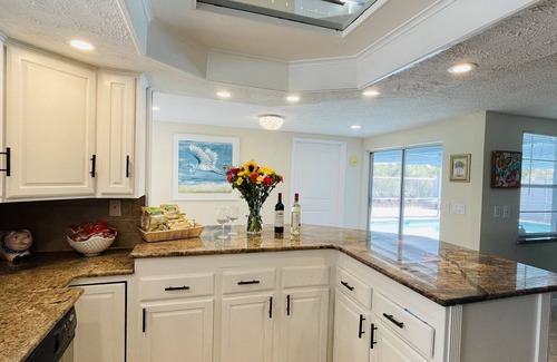 Holiday Lake Estates House | Stunning Lakefront & Heated pool