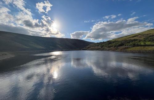 Fence House | Stunning location on Pendle Hill