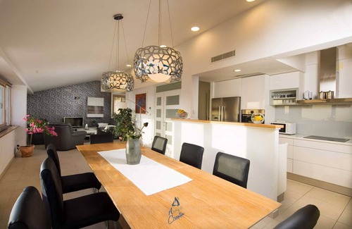 Mlini Villa | Stunning luxury 6-BR villa for 12+2, with heated pool, close to the sea