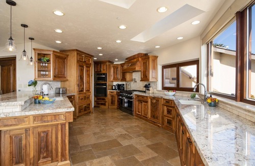 Cayucos House | Stunning Luxury Cayucos Villa with Serene Panoramic Ocean Views