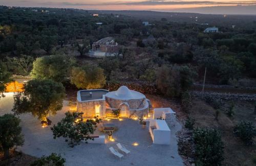 Carovigno Villa | Stunning luxury villa with trullo and sea view