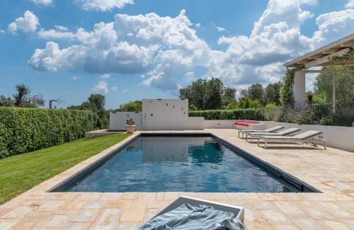 Carovigno Villa | Stunning luxury villa with trullo and sea view