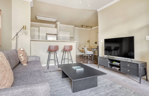 Milpitas Apartment | Stunning Milpitas 1BR w/W/D, Parking & Gym, near highways, by Blueground