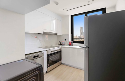 Jumeirah Village Circle Apartment | Stunning modern 3BR apartment in JVC