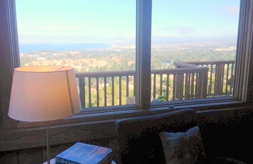 Monterey House | Stunning Monterey Bay Harbor View at your Fingertips 3 bedrooms 3 baths