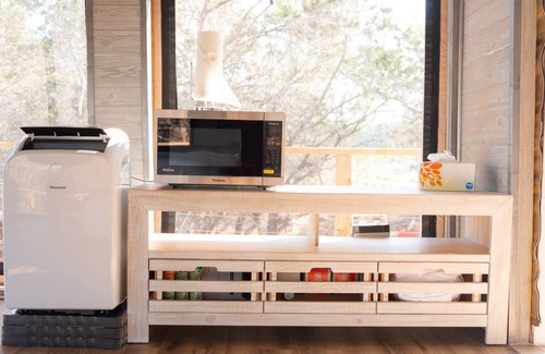 Marble Falls Cabin | Stunning Mountain View Safari Tent Glamping near AUSTIN/SAN ANTONIO