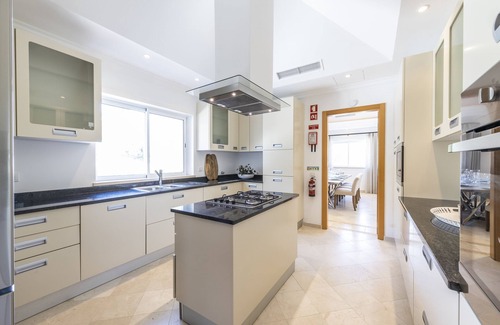 Almancil Villa | Stunning New 5 bed villa in Encosta do Lago/Quinta do Lago
