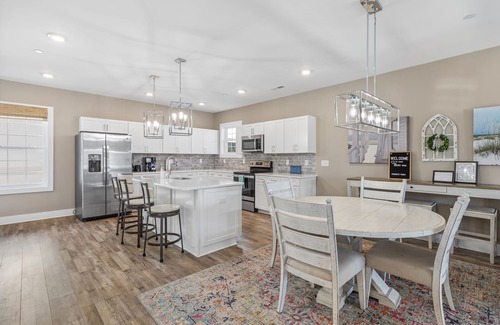 Ocean City House | ⭐️STUNNING New Construction Steps to Beach Pool Parking ⭐️