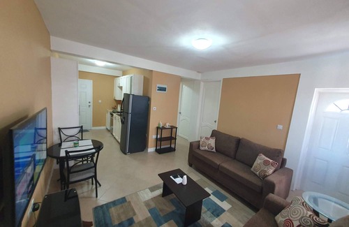Roseau Apartment | Stunning Ocean & Pool View 2-Bedroom Apartment, 2 mins from the city.
