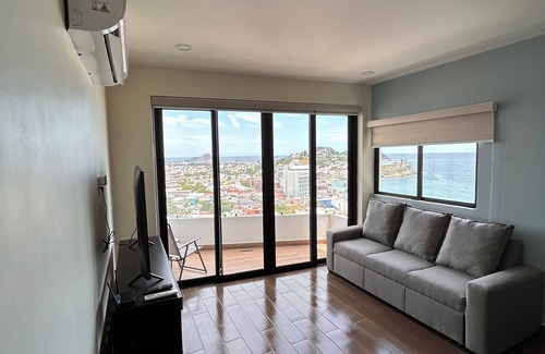 Downtown Mazatlan Apartment | Stunning Ocean view, Cozy apartment in lovely Mazatlán. Wi-Fi, AC, fitness room