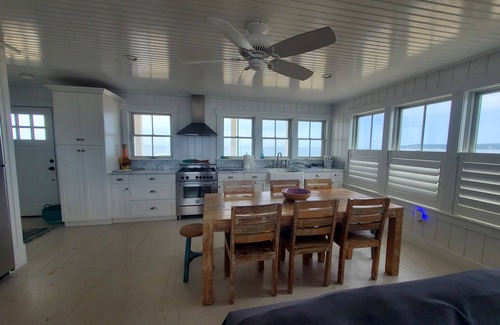 Plymouth House | Stunning Oceanfront Gem, surrounded by water, unparelled location