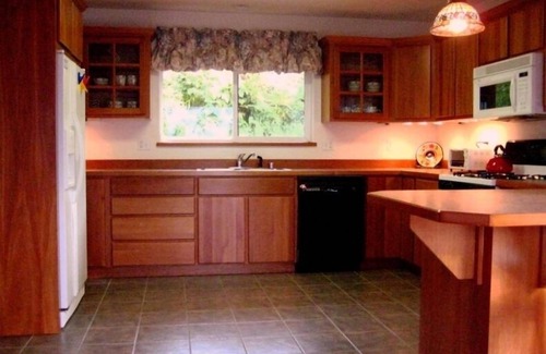 Homer House | Stunning Panoramic View Overlooking Homer Spit and Kachemak Bay