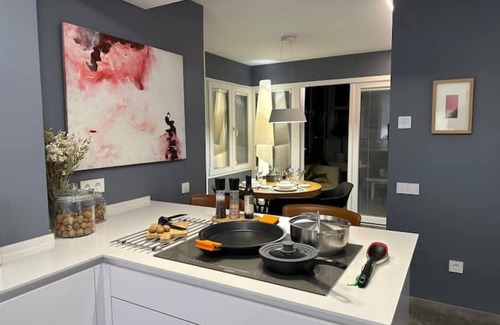 Almeria Centro Apartment | Stunning Penthouse in the city center, beach 15 min walking distance.