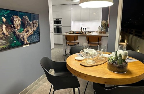 Almeria Centro Apartment | Stunning Penthouse in the city center, beach 15 min walking distance.