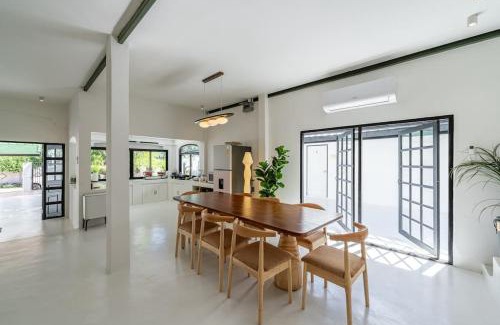 Old City Villa | Stunning Pool Villa - In Old Town Chiang Mai Daily Housekeeping