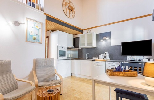 Sainte-Marie-Plage House | Stunning private villa for 6 people with WIFI, TV, terrace and parking