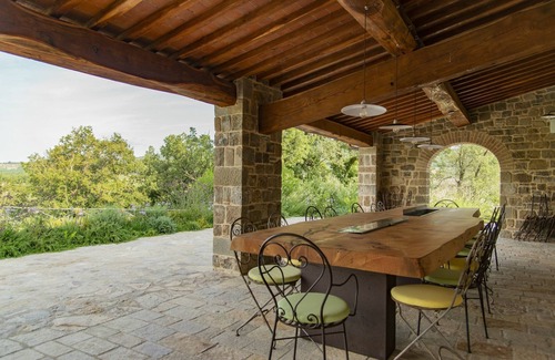 Radda in Chianti Villa | Stunning private villa with private pool, WIFI, A/C and parking, close to Greve In Chianti