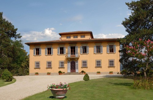 Vicchio Villa | Stunning private villa with WIFI, private pool, TV, terrace, panoramic view and parking