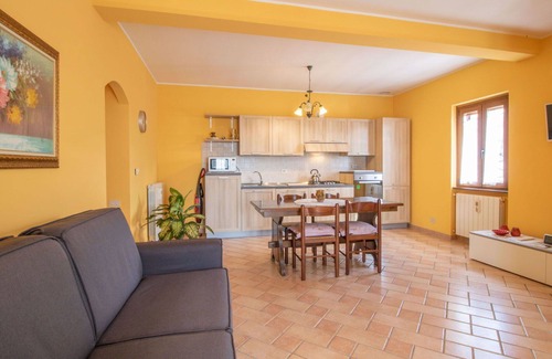 Montefiascone House | Stunning private villa for 5 people with WIFI, TV, terrace and pets allowed